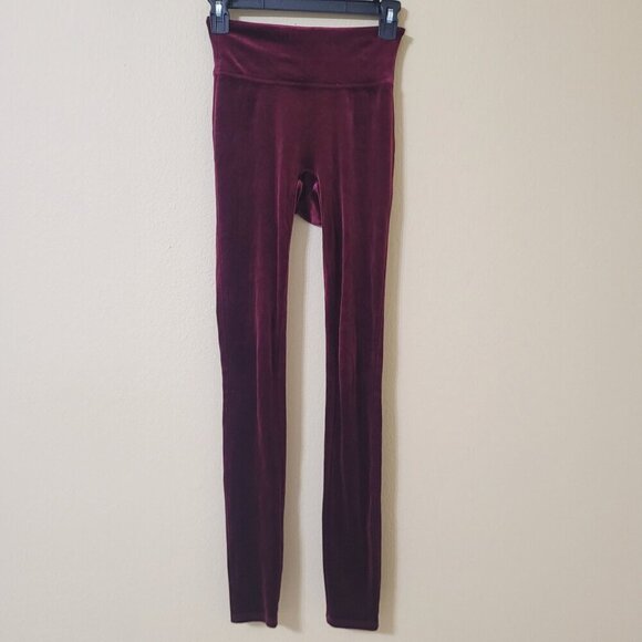 SPANX‎ Burgundy Red Velvet Ankle Leggings - Size XS - High Waisted - Picture 1 of 10